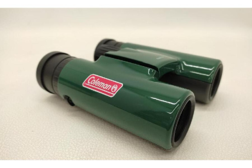 アウトドアのカメラ