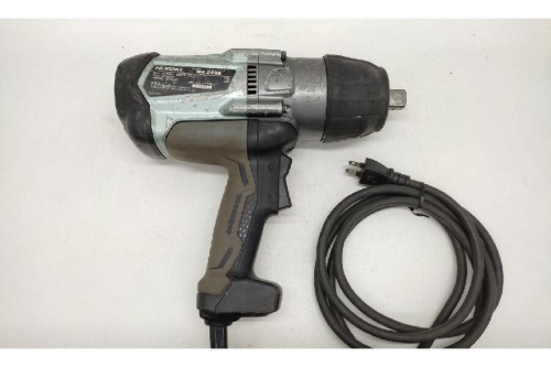 電動工具のインパクトレンチ