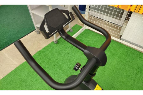 エアロバイクのフィットネスバイク