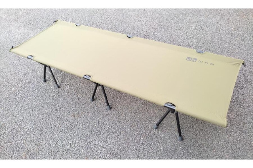 中古キャンプ用品のアウトドア用寝具