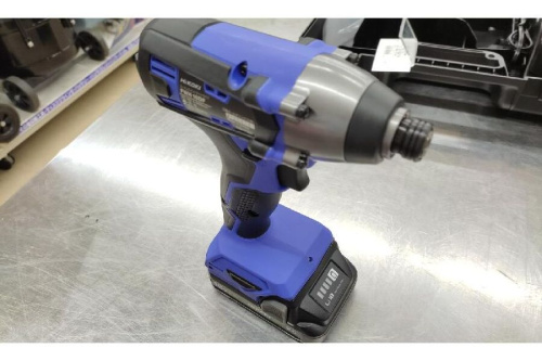 インパクトドライバのHiKOKI