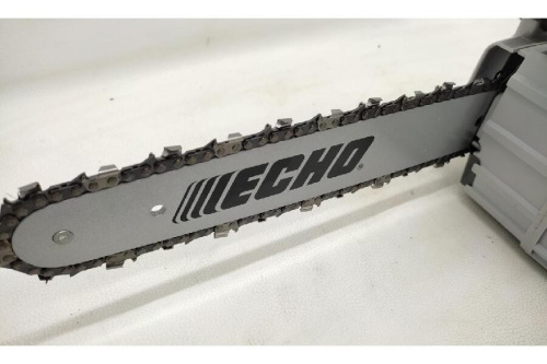 エンジン工具のチェンソー