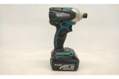 インパクトドライバのマキタ