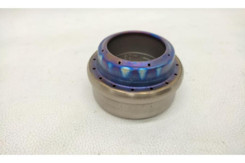 中古キャンプ用品のストーブ