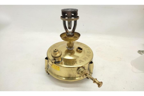マナスル（MANASLU）のCAMPING STOVE