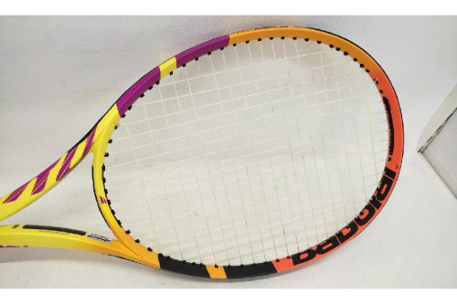 テニスのバボラ(Babolat)