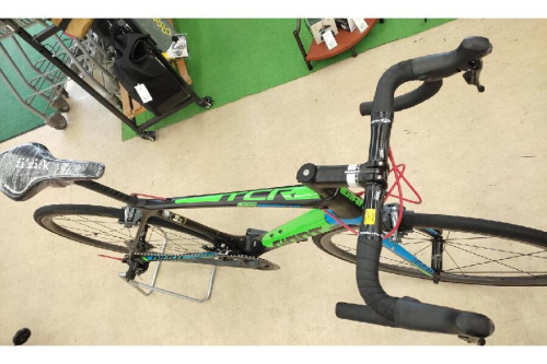 ロードバイクのジャイアント（GIANT）
