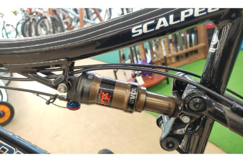 SCALPELの中古自転車
