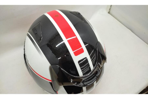 ヘルメットのフルフェイス