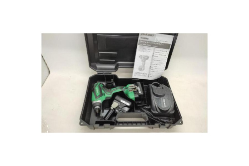 工具のインパクトドライバー