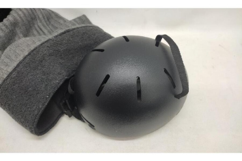 スノーボード用ヘルメットのウインター用品　ヘルメット