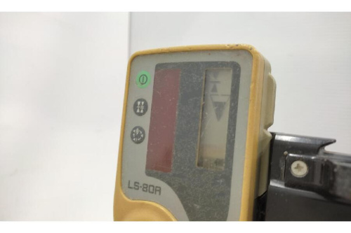 TOPCON（トプコン）の回転レーザー