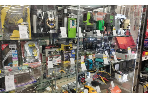 回転レーザーの職人御用達の店