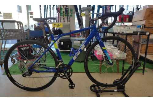 自転車のロードバイク