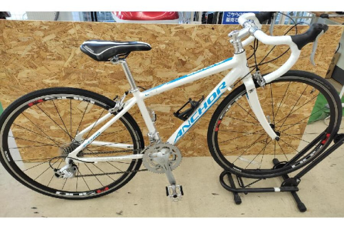 自転車のロードバイク