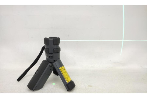 レーザー墨出し器のパナソニック（Panasonic）