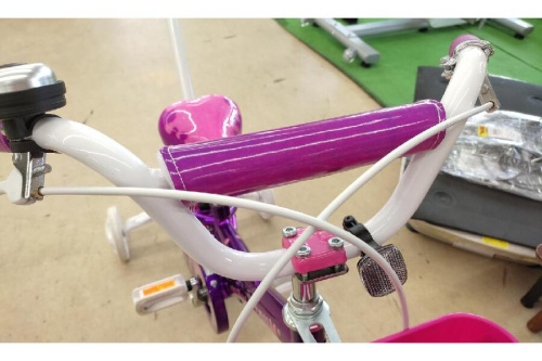 子ども用自転車のトイザらス
