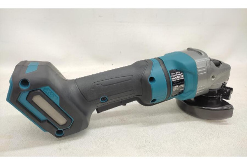 ディスクグラインダーのマキタ(MAKITA)