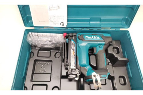 工具のタッカー