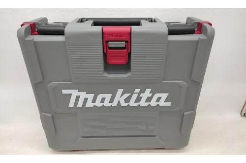 インパクトドライバーのマキタ（MAKITA）