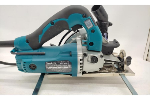 丸ノコのマキタ（MAKITA）