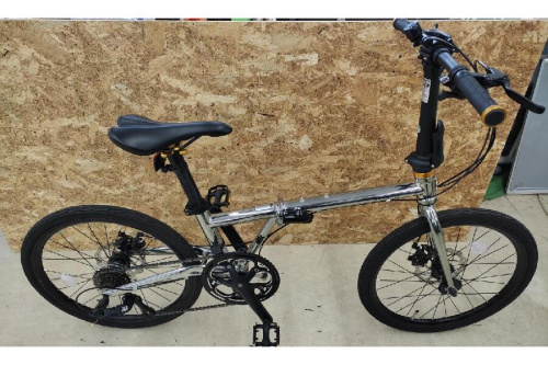 自転車の折りたたみ自転車