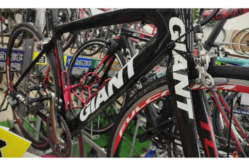 ロードバイクのジャイアント(GIANT)