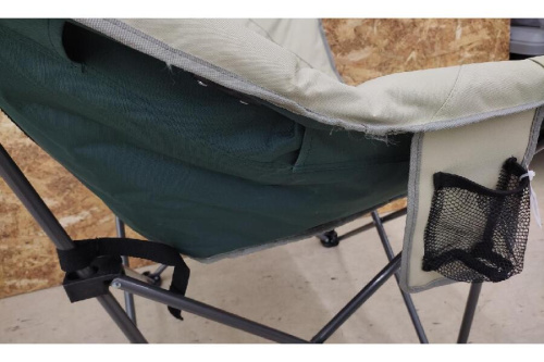 アウトドア用品のチェア