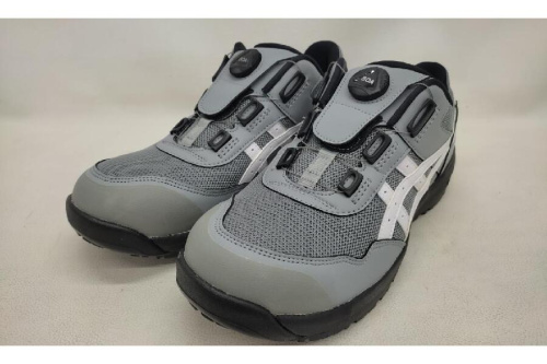 工具のプロスニーカー