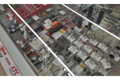 板金鋏の職人御用達の店
