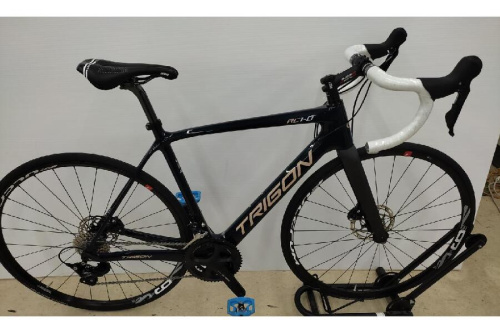 自転車のロードバイク
