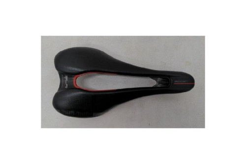 カーボニオ(CARBONIO)