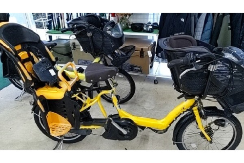 自転車の子ども乗せ自転車