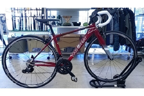 自転車のロードバイク