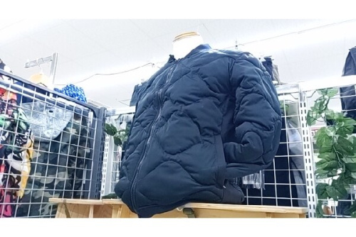 スポーツ用品のゴルフ
