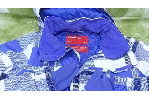 スキーウェアのオニール