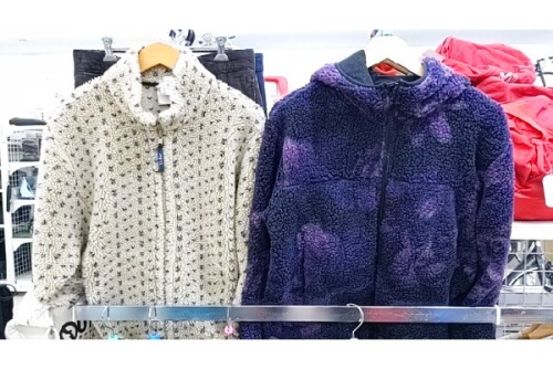スポーツ用品のスポーツ用品