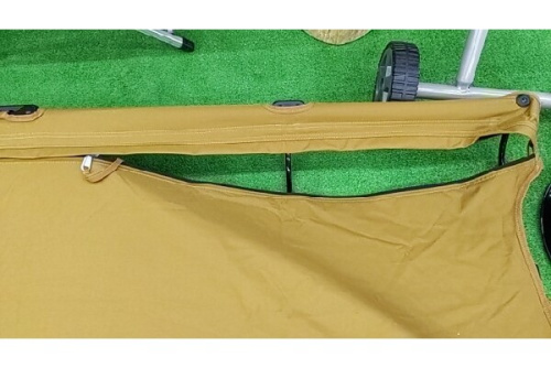 キャンプのローコット