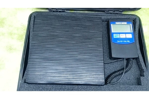 冷媒充填計量器のタスコ（TASCO）