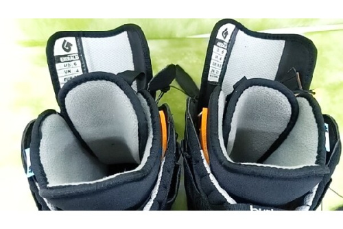 スノーボードブーツのEMERALD