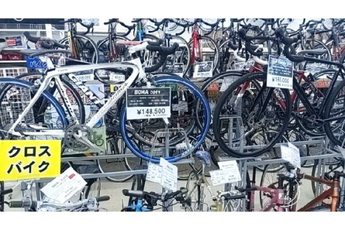 キャノンデール（CANNONDALE）のTREK