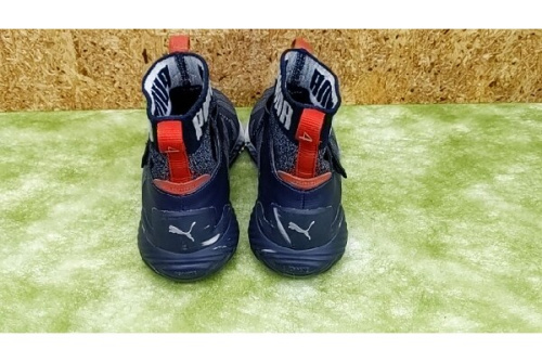 PUMAのゴルフシューズ