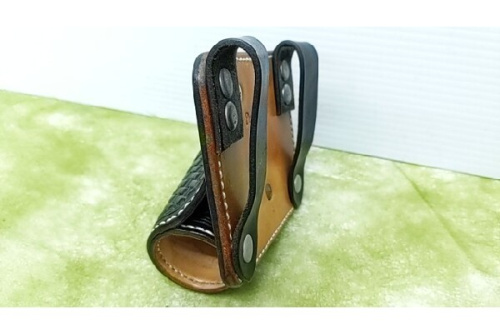 タモ・ホルスター