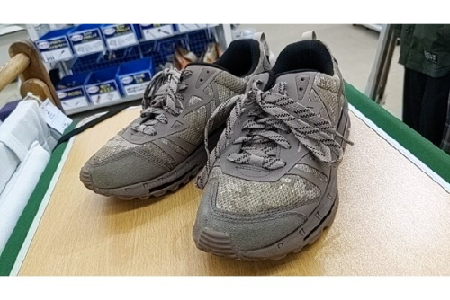 スポーツ用品のスポーツ用品