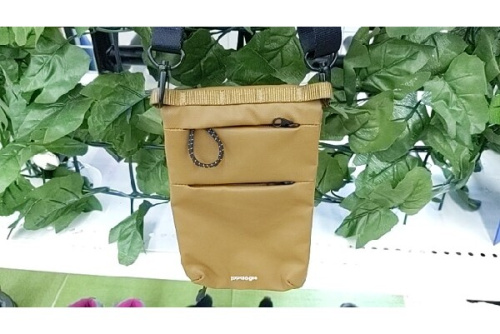 ショルダーバッグのTopology