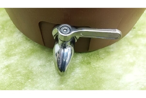 ウォータージャグのスチールベルトジャグ