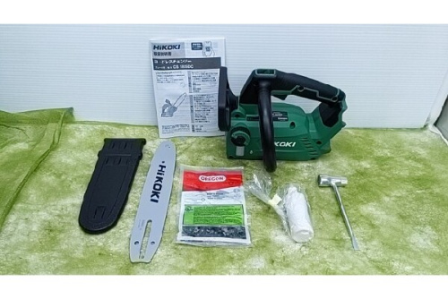 工具のチェンソー