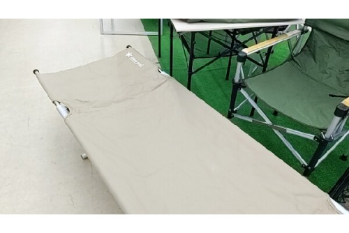 コットのスノーピーク（Snow Peak）