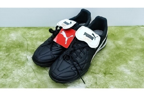 シューズのプーマ（PUMA）