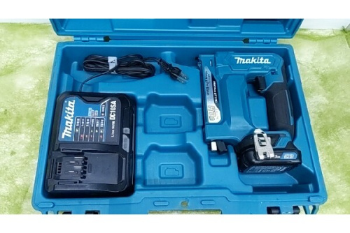 工具のタッカー